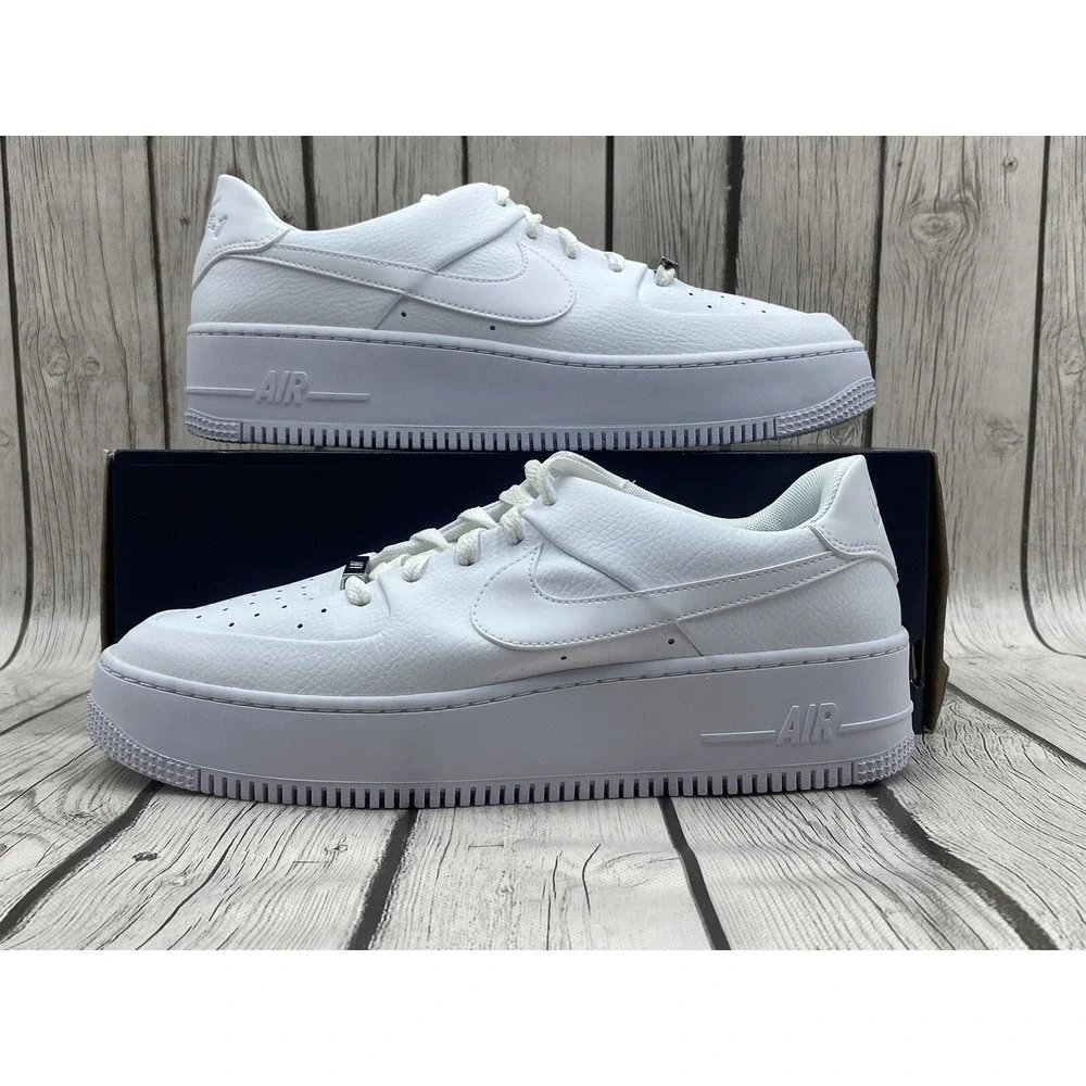 Nike‎ Women's Air Force 1 Sage Low 'Triple White' Size 12 AR5339-100 New